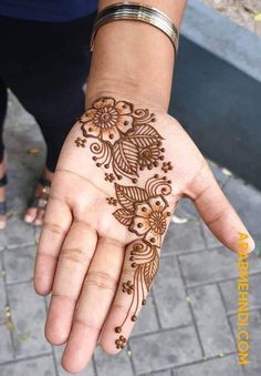 Henna Designs Inside Palm, Palm Henna Designs, Palm Henna, Henna Designs, Henna, Design