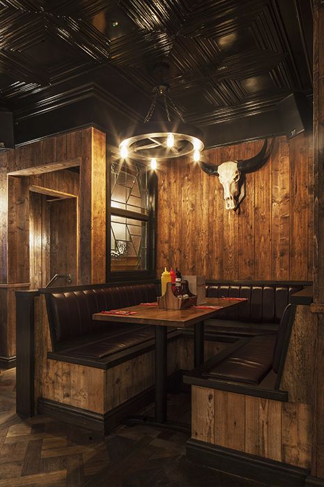 Rustic Bar Interior Design, Cowboy Cafe Design, Western Style Restaurant, Rustic Restaurant Exterior, Old Western Interior Design, Western Cafe Design, Rustic Pub Interior Design, Smokehouse Restaurant Design, Western Restaurant Interior