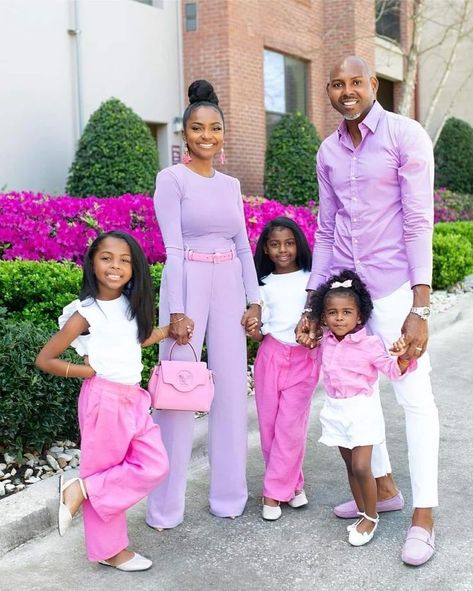 Easter Family Pictures, Happy Resurrection Day, Easter Looks, Happy Resurrection, Spring Family Pictures, Mercy And Grace, Easter Photoshoot, Girls Spring Outfits, Resurrection Day