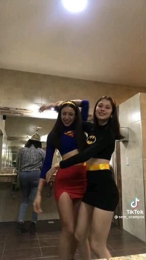 Batman And Superman Halloween Costumes, Superman Women Costume, Super Villian Costumes For Women, Super Hero Duo Costumes, Superman Halloween Costume For Women, Batman And Superman Costumes, Halloween Costumes Batman Women, Womens Batman Costume, Superhero Duo Costumes