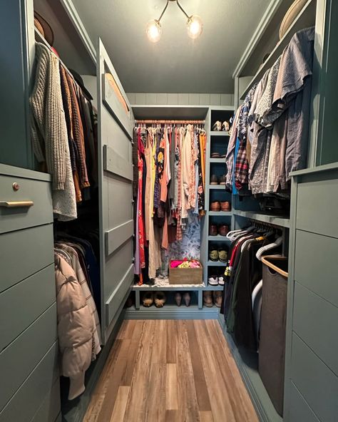 Blue built-in closet after renovation: looking-in view Diy Home Renovations, Closet Transformation, Hanging Wardrobe, Transformation Project, Dressing Room Closet, Hollow Core Doors, Open Wardrobe, Wardrobe Room, Closet Remodel