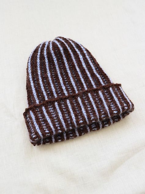 Mens knit beanie