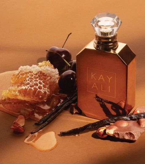 Kayali Perfume Invite Only, Kayali Invite Only, Kayali Invite Only Amber 23, Parfum Quotes, Kayali Perfume, Amber Perfume, Amber Scent, Fragrances Perfume Woman, Perfume Floral