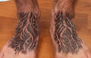 Tree Roots Foot Tattoo Tattoo Roots, Tree Tat, Roots Tattoo, Tattoo Foot, Mother Nature Tattoos, Small Rose Tattoo, Foot Tattoos For Women, Music Tattoos, Feather Tattoos