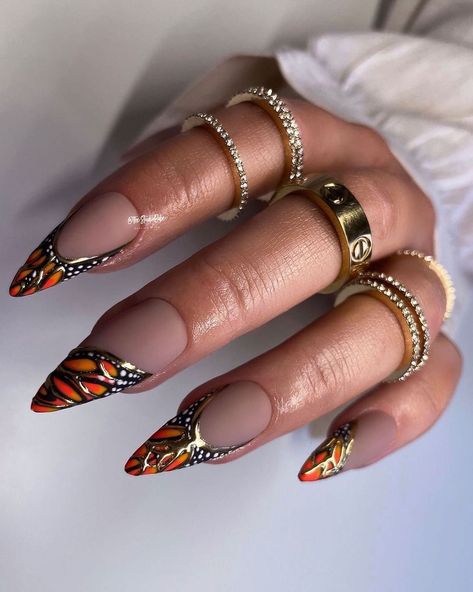 Butterfly Wing Nails, Fun Nail Designs, Acrylic Nails Cute, Hand Painted Butterfly, Butterfly Nail Designs, Painted Butterfly, Spring Acrylic Nails, Spring Nail Trends, Nails Cute