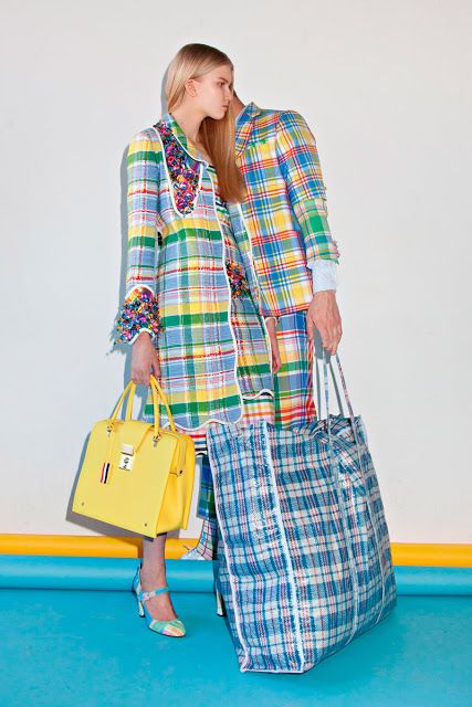 Bright Plaid. #color #fashion Metal Magazine, Weird Fashion, Pattern Mixing, Tartan Plaid, Thom Browne, Fashion Editorial, Textile Design, Women's Plaid Shirt, Editorial Fashion