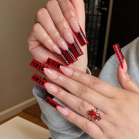 Red Black Nails, Red Acrylic Nails, Her Nails, Red Nail Designs, Long Acrylic Nails Coffin, Unique Acrylic Nails, Square Acrylic Nails, Luxury Nails, Fire Nails