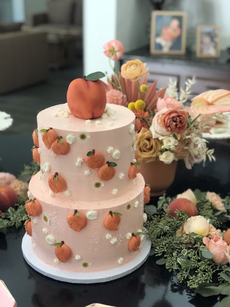 Sweet As A Peach Cake, Peach Theme Birthday Cake, One Sweet Peach Birthday Backdrop, Sweet Peach Birthday Cake, Peach Cake Decoration, Peach Baby Shower Cake, Peach First Birthday Cake, One Sweet Peach Birthday Cake, Peach Theme Cake