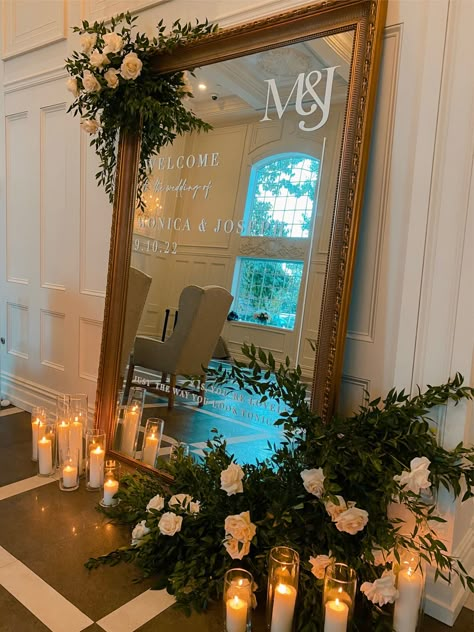 Mirror Guest Seating Chart, Gold Mirror Welcome Sign, Mirror Welcome Sign Wedding, Mirror Welcome Sign, Guest Seating Chart, Mirror Wedding Signs, Wedding Mirror, Mirror Sign, Wedding Entrance