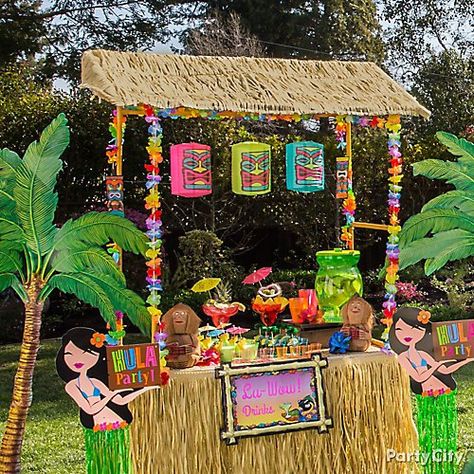 Luau Party Ideas, Summer Theme Party, Luau Decorations, Barbeque Party, Summer Party Themes, Luau Birthday Party, Hawaiian Luau Party, Hawaii Party, Hawaiian Decor