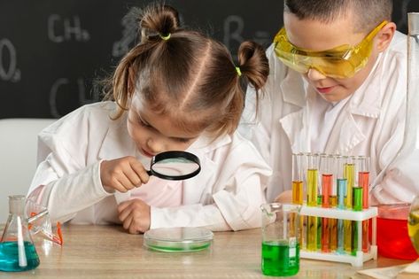 Kids Lab, Primary Science, Chemistry Class, Inquiry Based Learning, Math Tutor, Stem Education, Science Resources, Science Lab, Science Education