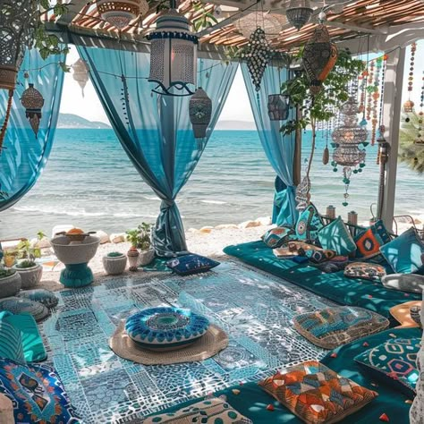 Beach Patio, Dream Mansion, Travel House, Island Decor, Fantasy Homes, Sunrooms, Outdoor Decor Backyard, Country House Decor, Home Design Decor