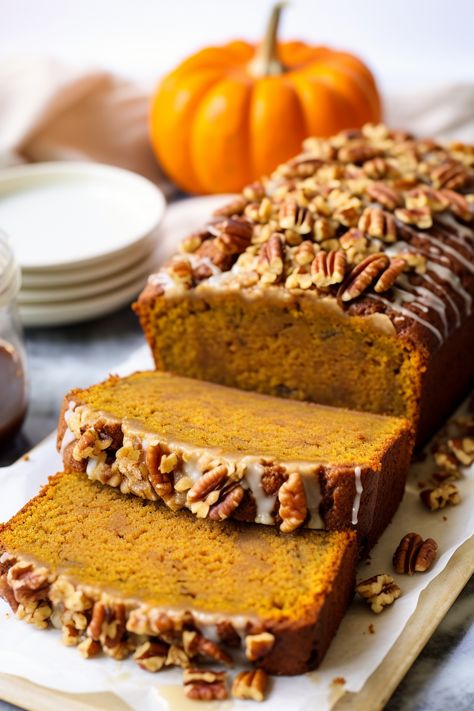 Savor the flavors of autumn with our Moist Pumpkin Bread featuring a heavenly Brown Sugar Pecan Topping. Perfect for cozy gatherings or a sweet treat anytime! Try it now and pin this scrumptious recipe to your fall baking board today. Pumpkin Bread With Pecan Topping, Pumpkin Pecan Bread, Sugar Pecans, Magical Food, Starbucks Pumpkin Bread, Pecan Topping, Moist Pumpkin Bread, Pumpkin Pecan Pie, Sugared Pecans