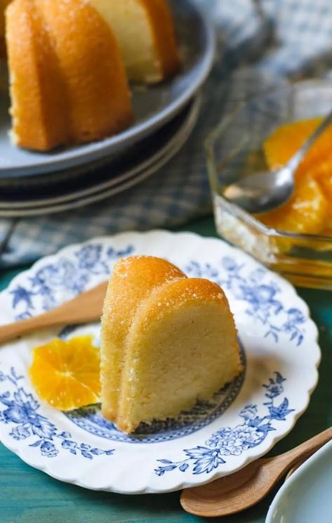 Semolina Cake Sugee Cake, Semolina Cake Recipe, Butter Cakes, Tin Recipes, Semolina Cake, Baking Journal, Aesthetic Foods, Orange Syrup, Cake 5