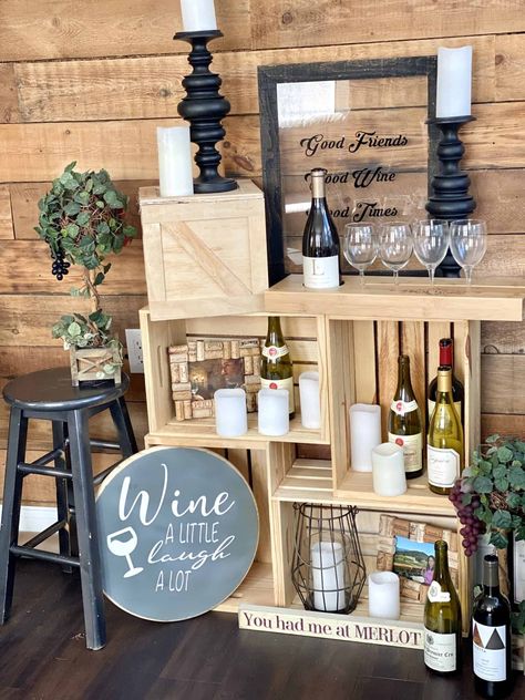 Wine Stomping, Remove Wine Bottle Labels, Wine Serving Trays, Wine Cork Coasters, Wine Cork Projects, Kay Kay, Wine Bottle Centerpieces, Bottle Centerpieces, Cork Projects