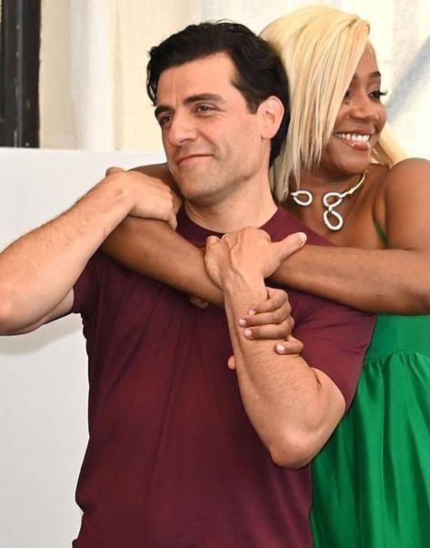 oscar isaac with tiffany haddish during the card counter photo call, sept. 3, 2021. Oscar Isaac The Card Counter, The Card Counter, Holey Moley, Leto Atreides, Card Counter, Mr Knight, Tiffany Haddish, Star Wars Cast, Geeky Girls