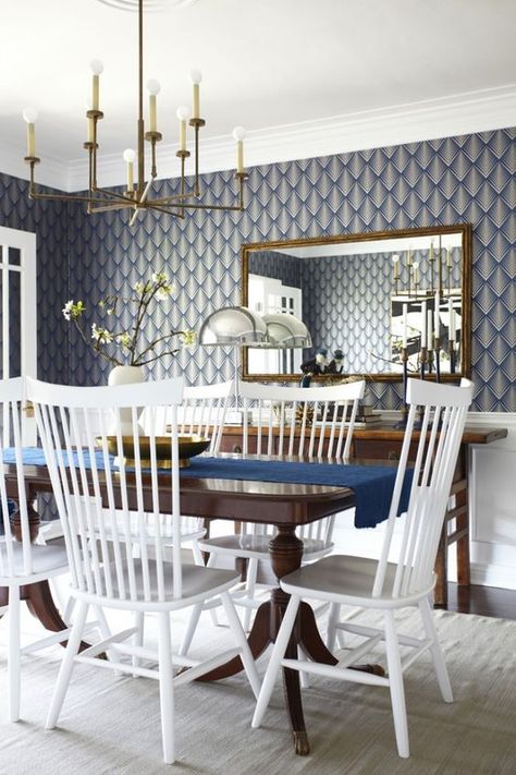 Vamp up your walls Celebrity Dining Room, Worthy Wallpaper, Kitchen Projects Design, Dining Room Blue, Dining Room Wallpaper, Dining Room Makeover, Traditional Dining, Emily Henderson, White Chair