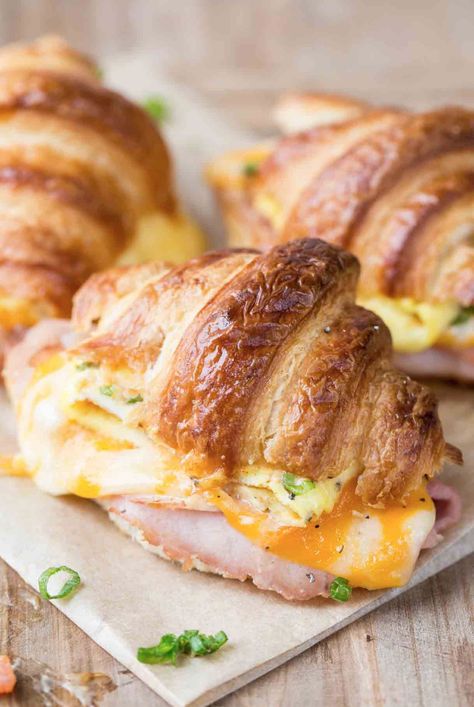 32 Best Stuffed Croissants Recipes - How to Make Stuffed Croissants Freezable Breakfast Sandwiches, Stuffed Croissants, Freezable Breakfast, Croissant Breakfast Sandwich, Ham And Cheese Croissant, Homemade Croissants, Cheese Croissant, Croissant Sandwich, Breakfast Sandwich Recipes