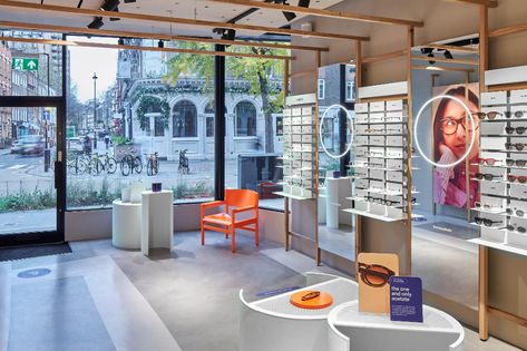 FRAME | Frameweb’s top 5 retail projects in 2021 Optical Store Design, Circular Buildings, Wall Of Sound, Optical Store, Architecture Magazine, Spatial Design, Architecture Magazines, Paris Shopping, Retail Store Design