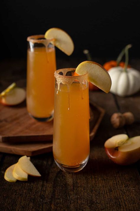 Apple Pie Mimosa, Fancy Mimosas, Halloween Mimosa Bar, September Drinks, Halloween Mimosas, Apple Cider Champagne, Fall Mimosa, Thanksgiving Cider, Fall Bachelorette