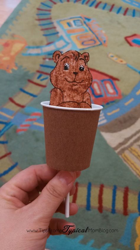 Groundhog Day Preschool Ideas~ Craft, Activity, Song & Book Groundhog Day Preschool, Craft Ideas Preschool, Ground Hog Day Crafts, Preschool Groundhog, Groundhog Day Activities, Ground Hog, February Crafts, Preschool Class, Winter Preschool