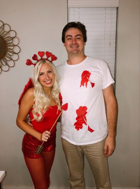 Couple Costume Last Minute, Cupid And Love Struck Costume, Cupid Duo Costume, Couples Cupid Costume, Cute Couple Costumes Easy, Cupid Men Costume, Mens Cupid Halloween Costume, Cute Cupid Halloween Costume, Halloween Customes For Duo