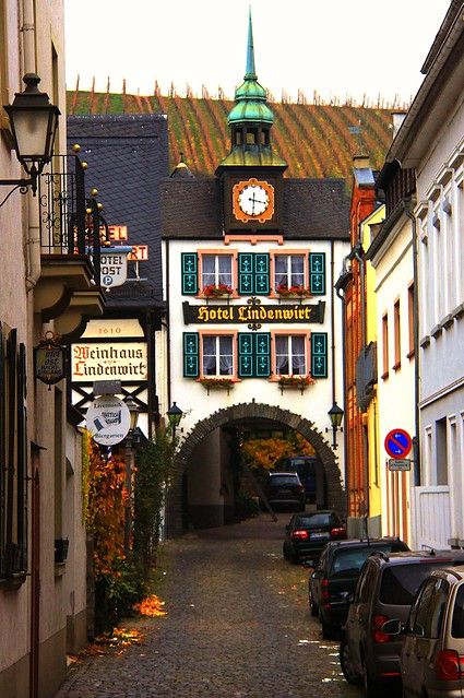 Rudesheim Germany, Rhine River Cruise, Visit Germany, Clock Tower, Germany Travel, Oh The Places Youll Go, Places Around The World, Bavaria, Wonderful Places