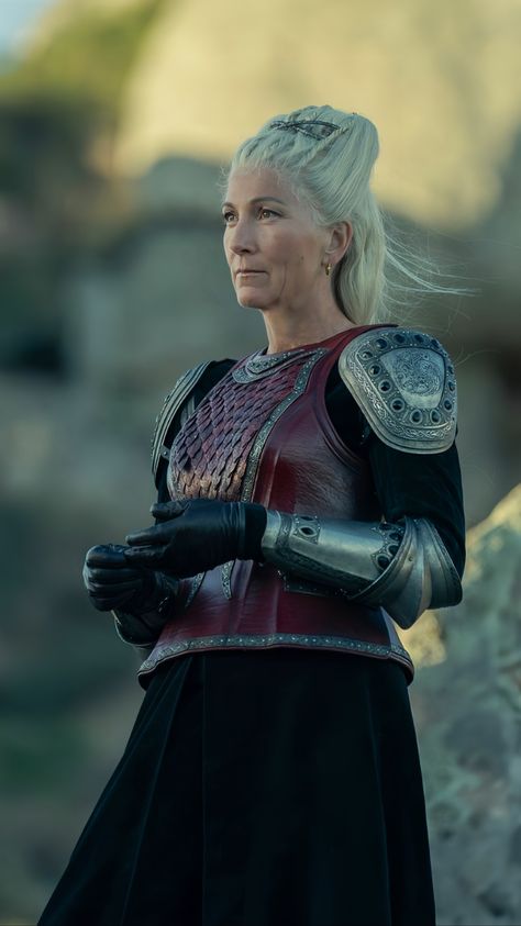 Targaryen Armor, Rhaenys Targaryen, Game Of Thrones Outfits, Vikings Show, King's Speech, Eve Best, Targaryen Aesthetic, Game Of Thrones Art, House Targaryen