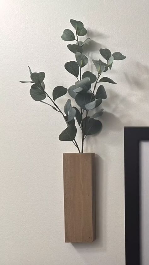 Wall Vase Decor Ideas, Diy Wall Planter Indoor, Wall Vase Decor, Diy Wall Planter, Weathered Oak Stain, Wall Planters Indoor, Book Wall Art, Dollar Store Hacks, Store Hacks