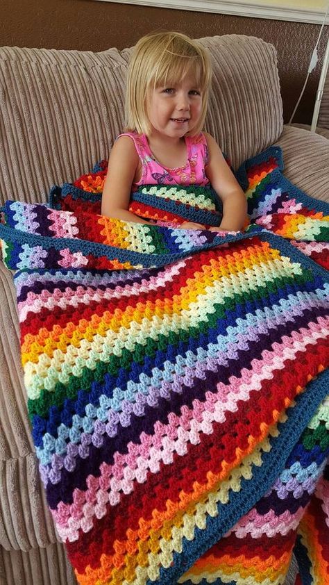 Granny Spike Stitch Blanket in Rainbow - Crochet Easy Patterns Granny Spike Stitch, Boy Crochet Blanket, Crochet Blanket Vintage, Spike Stitch, Granny Stripe Blanket, Crochet Bolero Pattern, Baby Boy Crochet, Granny Stripe, Baby Boy Crochet Blanket