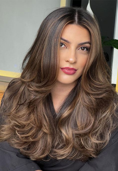 espresso hair color, dark hair color, hair color trends, hair color trends 2024 Indian Skin Hair Color, Brown Hair Indian Skin, Espresso Con Panna, Espresso Hair Color, Sophisticated Hair, Indian Hair Color, Hair Colour Trends, Hair Color For Brown Skin, Hair Color For Dark Skin