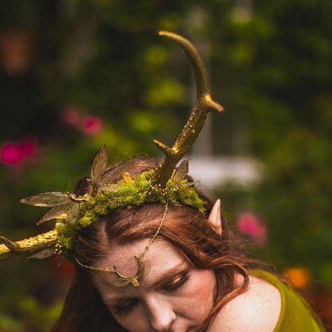 Human With Antlers, Person With Antlers, Scarlett O Hair, Antler Headdress, Dear Antlers, Witchy Aesthetics, Antler Crown, Dreamy Images, Buck Antlers