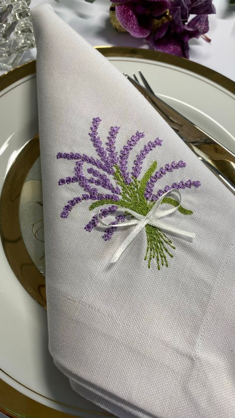 Lavender Bunch, Embroidered Lavender, Lavender Cotton, Table Table, Embroidered Wedding, Cloth Napkin, Wedding Napkins, Table Napkins, Cotton Napkins