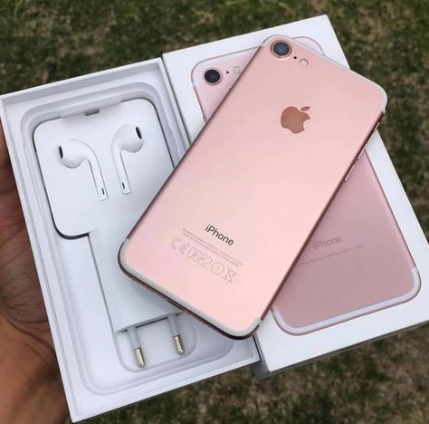 Iphone 7 Aesthetic, Iphone 7 Rose Gold, Buy Iphone 7, Free Iphone Giveaway, Phone Deals, Iphone Obsession, Girly Phone Cases, Gold Iphone, Contact List