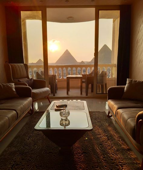 ChampagneJuJu on Twitter: "bruh this airbnb view of the pyramids is wild… " Egypt Aesthetic, Pyramids Egypt, Entrance Gate, The Sphinx, Egyptian Pyramids, The Pyramids, Egypt Travel, Indoor Fireplace, Arabian Nights