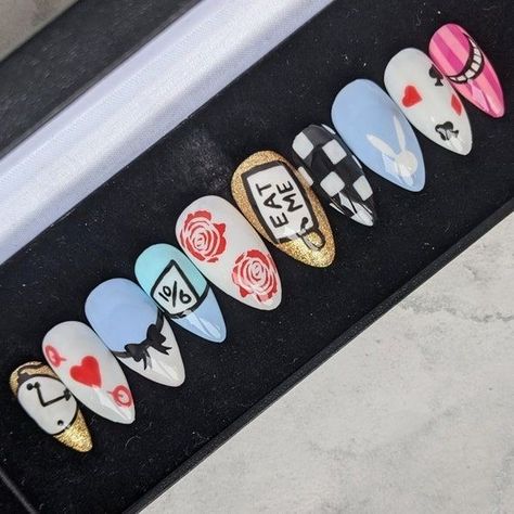 Alice In Wonderland Nails, We're All Mad Here, Graduation Nails, Nail Color Trends, Nail Art Stickers Decals, Nail Sets, Disney Nails, Summer Nails Colors, Cuticle Pusher