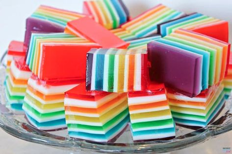 Rainbow Party Ideas 7 Rainbow Jello Recipe, Finger Jello, Rainbow Jello, Jello Recipe, Layered Jello, Jello Desserts, Jello Recipes, Rainbow Food, Oreo Dessert