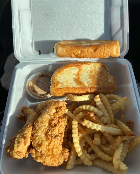 Canes Food, Best Fast Food, Soul Food Dinner, True Food, Sleepover Food, Food L, Food Babe, Food Therapy, Yummy Comfort Food