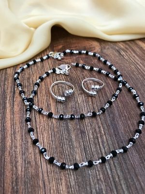 Black anklets - ABDESIGNS - 3394592 Payal Designs Silver, Black Anklet, Silver Anklets Designs, Toe Ring Designs, Anklet Designs, Beautiful Anklet, Summer Anklets, Ankle Jewelry, Anklets Boho