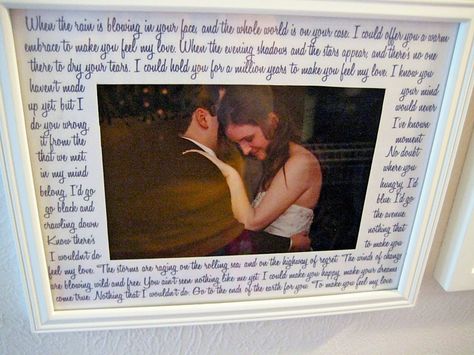 A Pinterest-inspired project: first dance lyrics typed on photo mat! (I'm too OCD to handwrite them) Frame Matting Diy, Easy Frame, Photo Matting, Frame Matting, Framed Gifts, Diy Photo, Art Tutorial, Diy Frame, First Dance