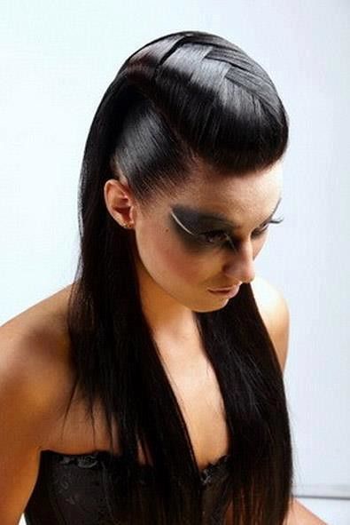 Fantasy Hairstyles, Futuristic Hairstyles, Angelo Seminara, Futuristic Hair, Long Hair Designs, High Fashion Hair, Awesome Makeup, Runway Hair, Art Hair