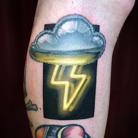 Lightning Tattoos, Blitz Tattoo, Micro Realism, Neon Tattoo, Lightning Tattoo, Kunst Tattoos, Light Tattoo, Wicked Tattoos, Art Concepts