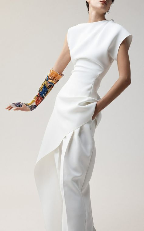 Women's Maticevski Spring Summer 2023 Collection | Moda Operandi Futuristic Fashion, Spring Summer 2023, 2023 Collection, Mode Inspiration, Summer 2023, Chic Dress, Moda Operandi, Classy Outfits, Fashion Collection