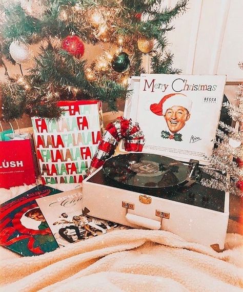 Cosy Christmas, Christmas Feeling, Instagram Christmas, Christmas Inspo, Christmas Wonderland, Noel Christmas, Merry Little Christmas, Christmas Mood, Christmas Music