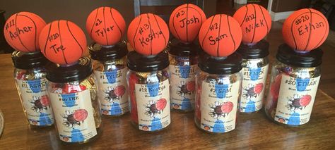 Basketball "Awards" for 6th Graders Basketball Awards, Gonzaga Basketball, Basketball Team Gifts, Basketball Dunk, Team Snacks, Basketball Coach Gifts, Basketball Scoreboard, Basketball Information, Award Ideas