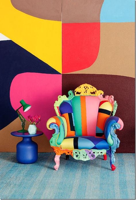 colorful chair against colorful backdrop Estilo Kitsch, Louis Xvi Chair, Vogue Living, Memphis Design, Dinosaur Design, Creative Furniture, Mackenzie Childs, Decoration Design, Interior Design Projects