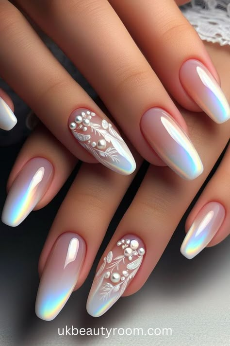 Square Nails With Rhinestones Simple, Nail Designs Not Acrylic, New Nail Designs 2024, Neutral Glam Nails, Gem Nails Rhinestones, White Nails Elegant, Nail With Gems, Milky White Nails With Design, New Nails Design