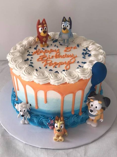 Bluey Birthday Cake Duck, Bluey Cake Ideas Smash Cake, Bluey Cupcake Pull Apart, Bluey Birthday Sheet Cake Ideas, Bluey Birthday Duck Cake, Bluey Cake And Cupcakes, Bluey 4th Birthday Cake, Bluey First Birthday Cake, Bluey Birthday Cake Simple