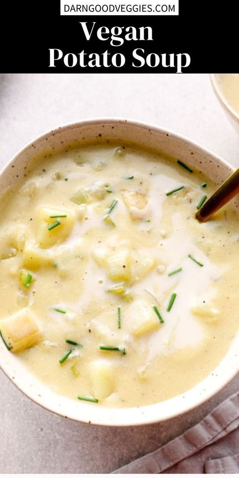 Vegan Potato Soup - an easy, incredibly creamy soup with tender, melt-in-your-mouth potatoes! A 30 minute, one pot recipe! It's vegetarian, and can be gluten free. Vegan Bacon Bits, Vegan Crab Cakes, Vegan Potato Soup, Slow Cooker Potato Soup, Vegan Crab, Veggies Recipes, Cream Of Potato Soup, Creamy Potato Soup, Seasonal Salad