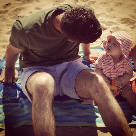 A precious moment with uncle and niece Fun Uncle Aesthetic, Uncle Aesthetic, Uncle And Niece, Spam Instagram, Writing Scenes, Evan Buckley, Family And Baby, Cool Uncle, Scene Image